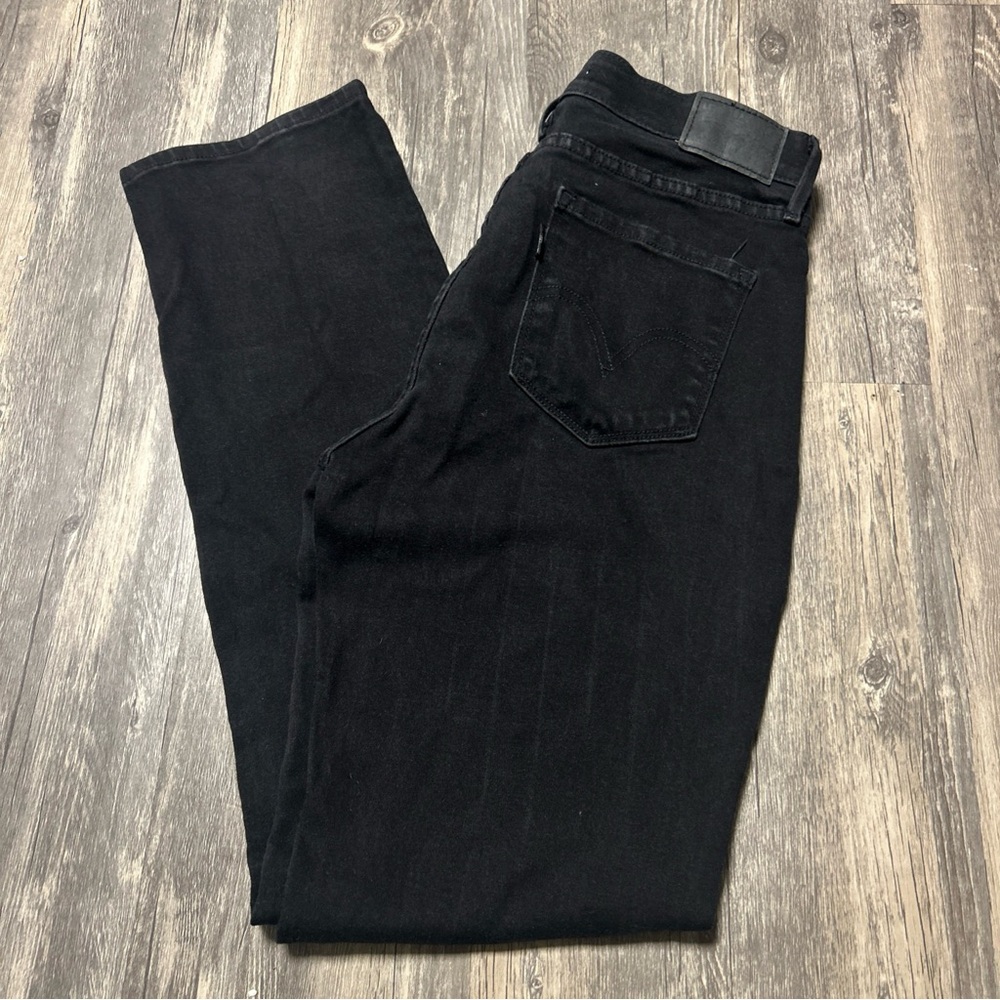 Levi's Women's 525 perfect waist Black Straight Jeans